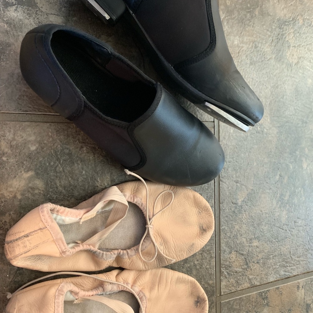 Tap and ballet shoes size 2